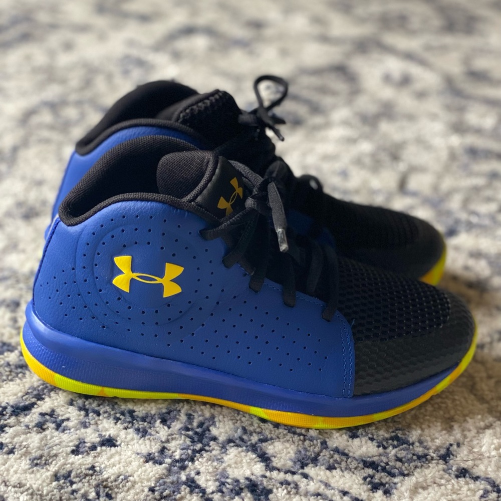 Kids Under Armour Basketball Shoes